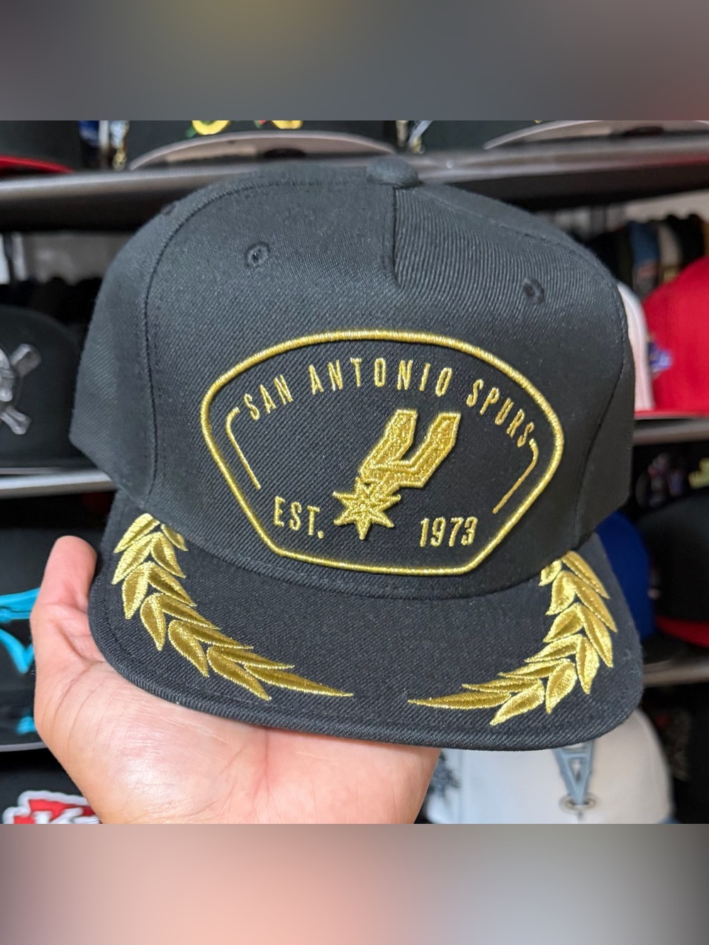San Antonio Spurs Black & Gold Embroidered Snapback Cap